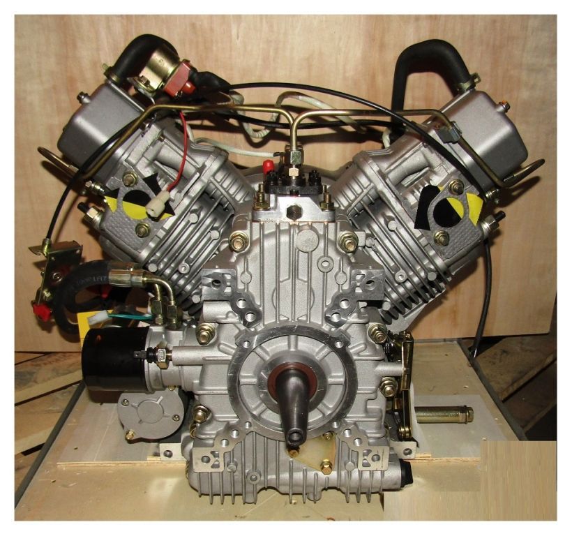 Двигатель дизельный R2V870X 018042